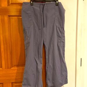 EUC! Women’s size XL petite, gray scrub pants by Scrub Star!